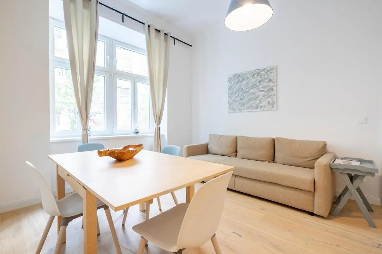 Cottageviertel - Stilvolles Apartment In Parknahe Вена